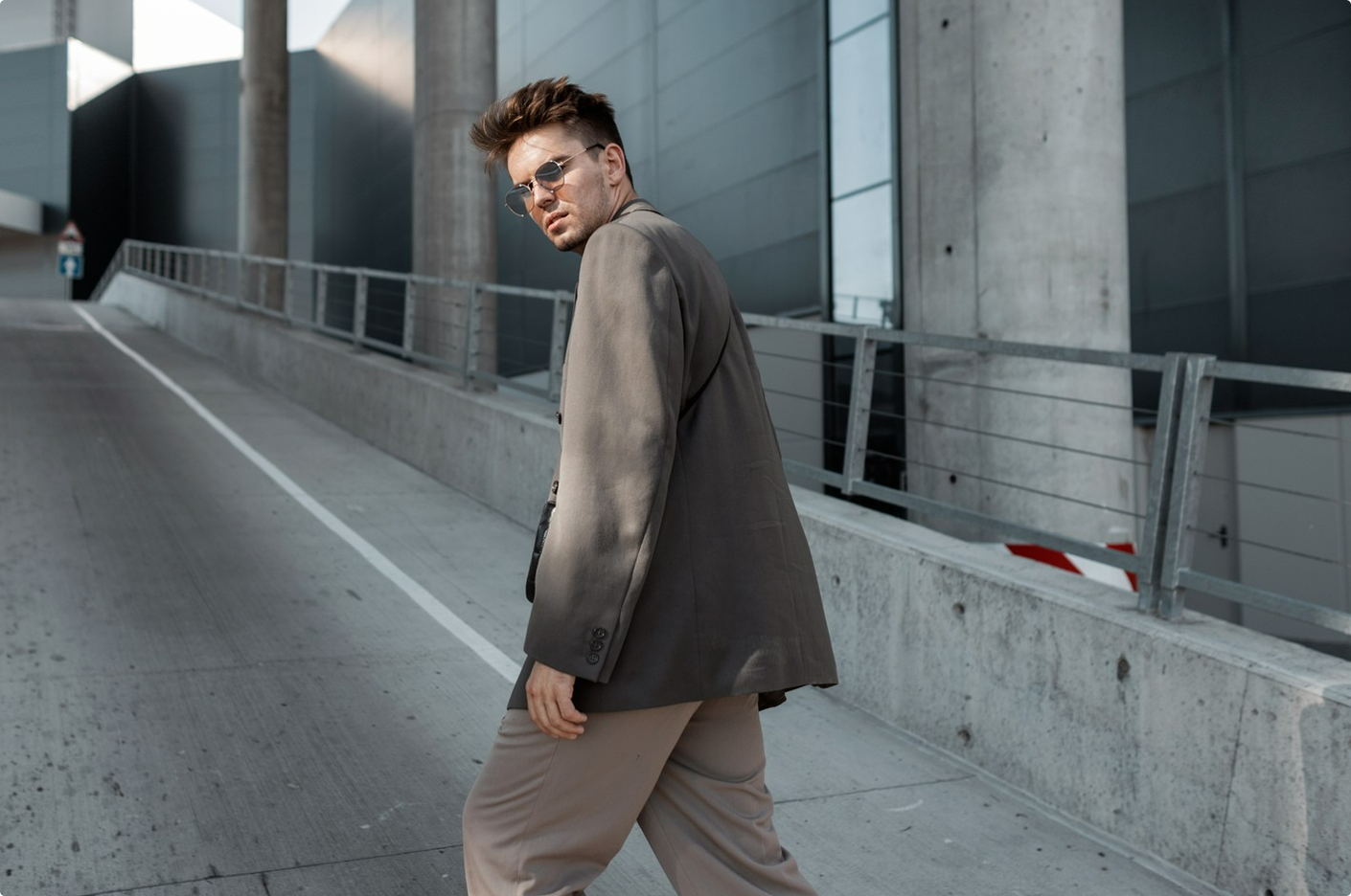 Minimalist Looks That Still Turn Heads Everywhere You Go